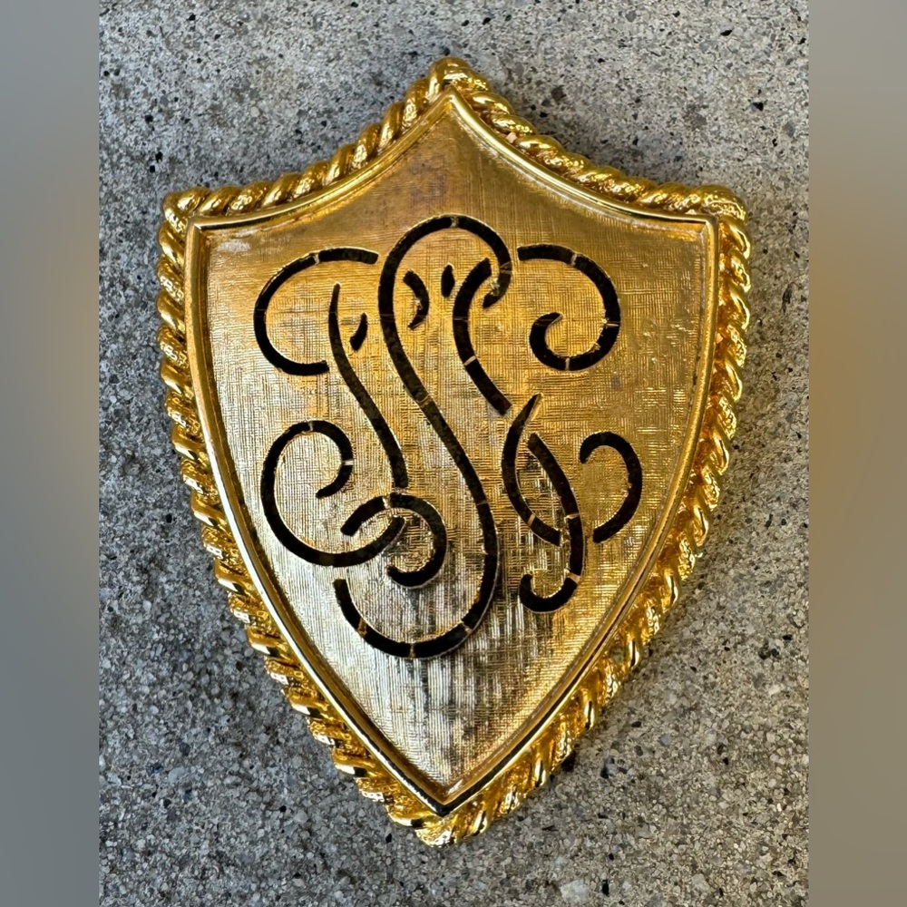 Vintage golden brooch